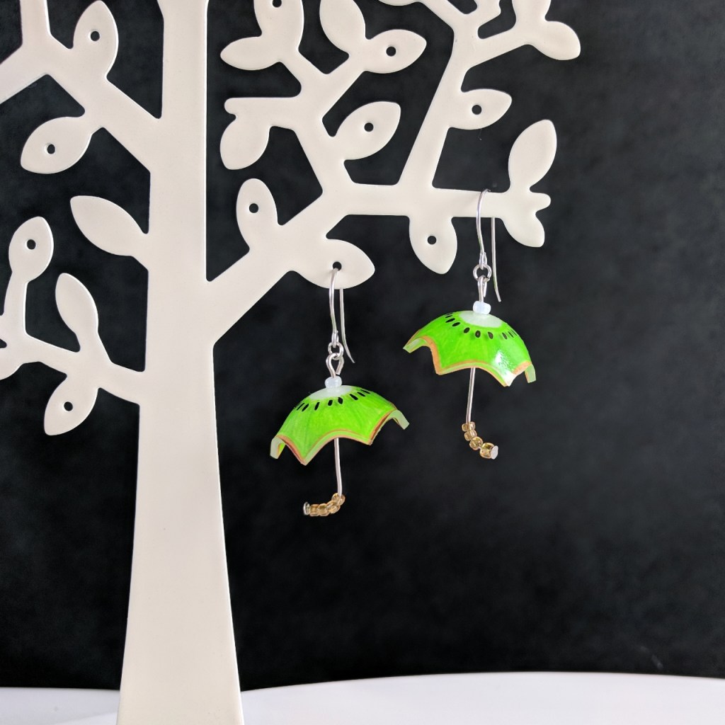 Kiwi Umbrella earrings made of shrink art plastic
