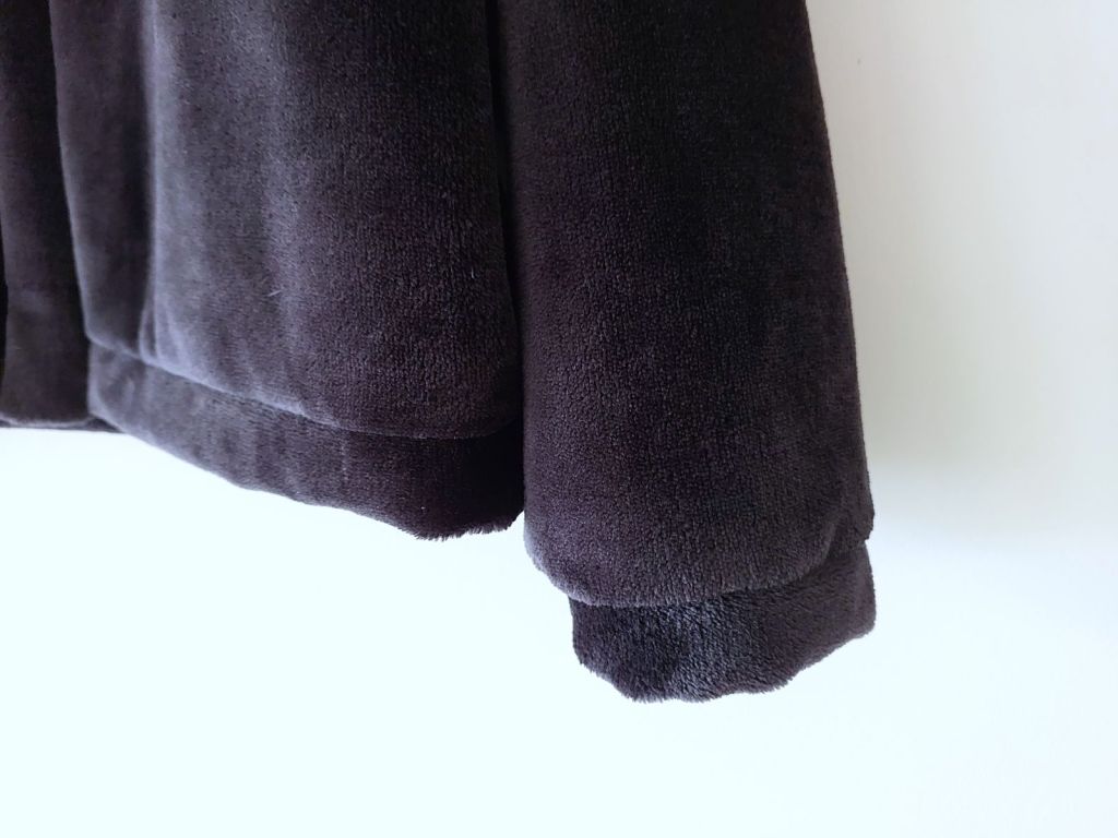 Fluffy blanket cardi made with Babylock v-neck cardigan pattern - detail1